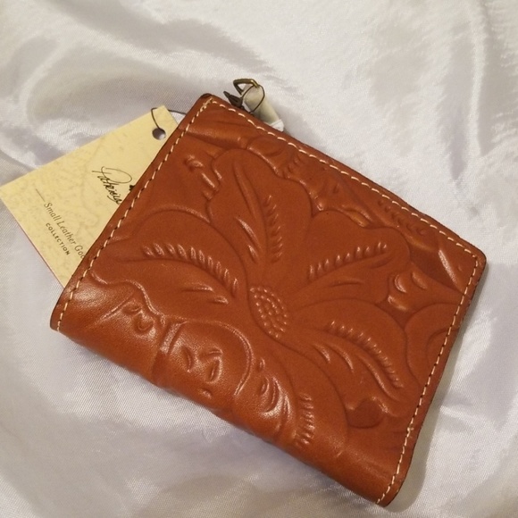 patricia nash florence wallet